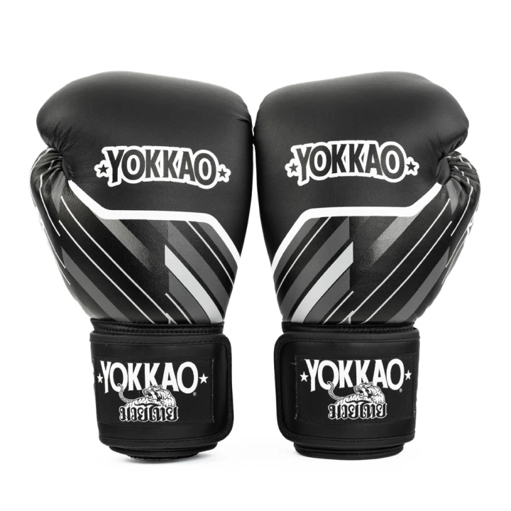 Boxing-Gloves-Yokkao-Essential-Black-17.jpg