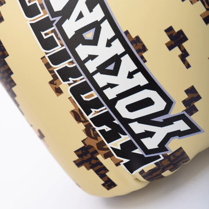 muay-thai-gloves-yokkao-new-camo-11.jpg